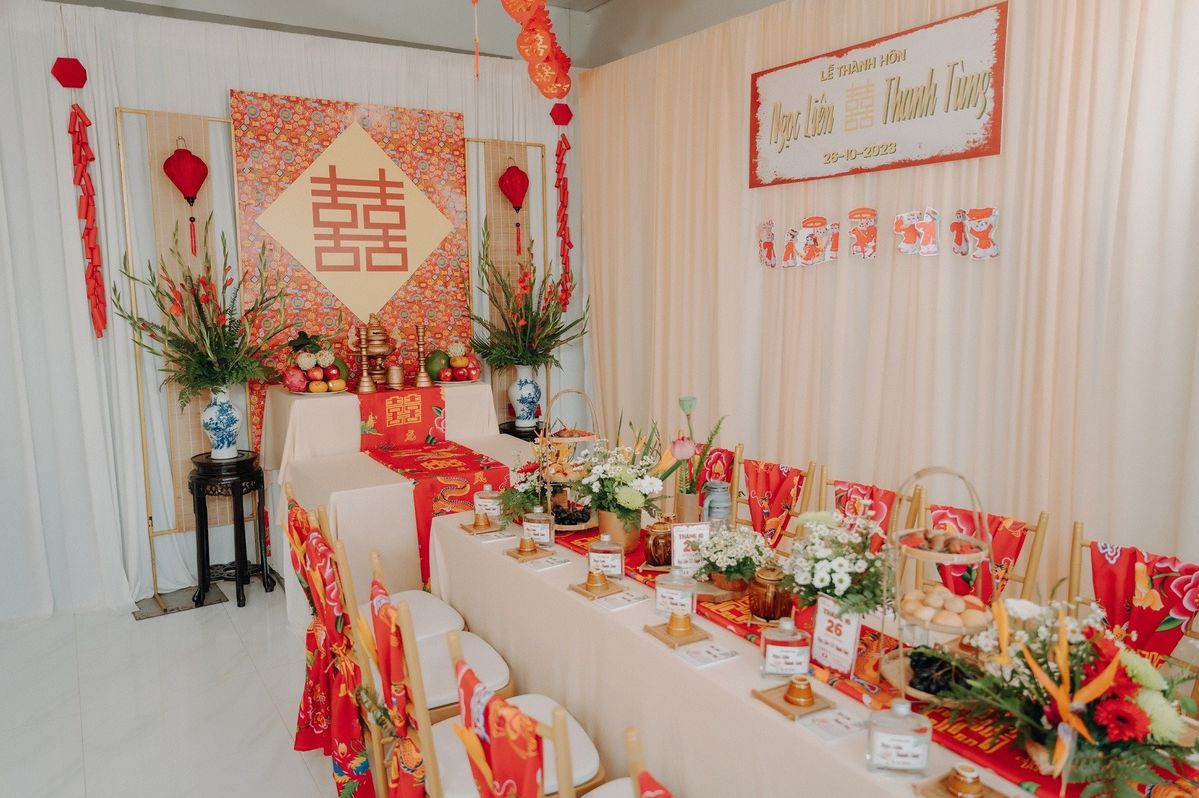 Cách tự trang trí bàn thờ gia tiên tại nhà đơn giản ai cũng làm được